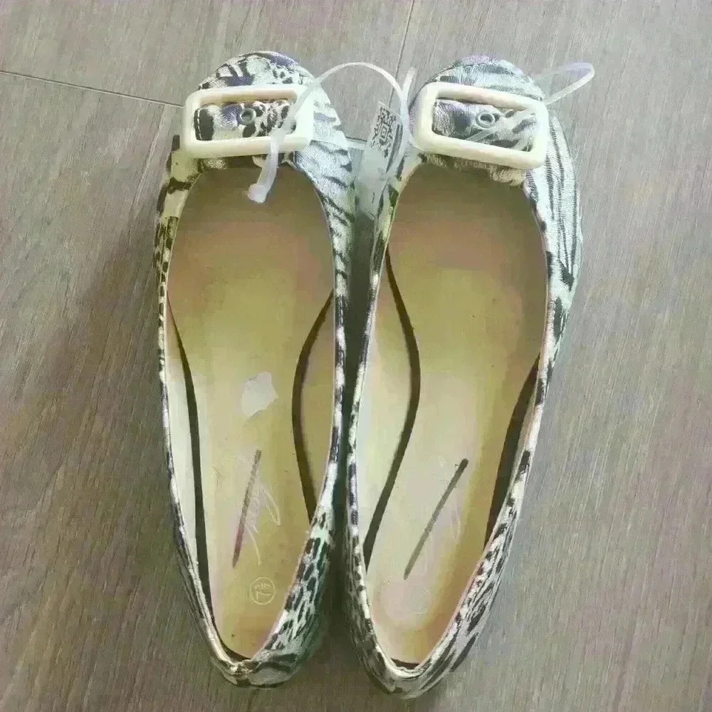 Mstyle doll shoes Size: 7.5